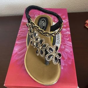 Girls sandals